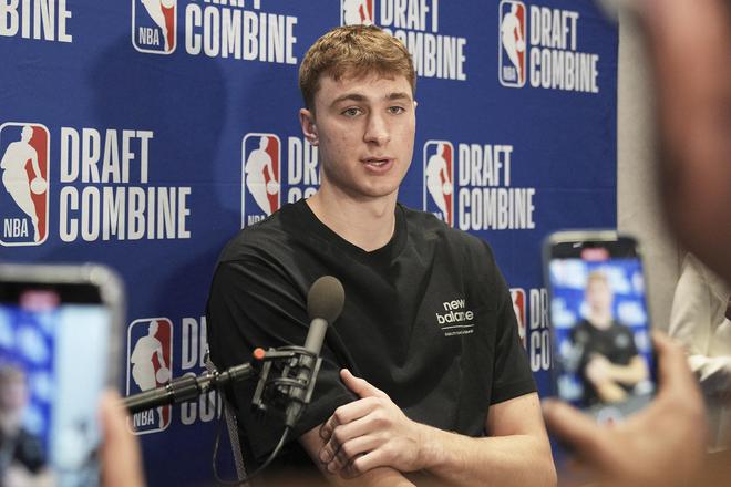 基德：想讓弗拉格夏聯(lián)打控衛(wèi) 對陣湖人會給他球權(quán) 看看會發(fā)生什么