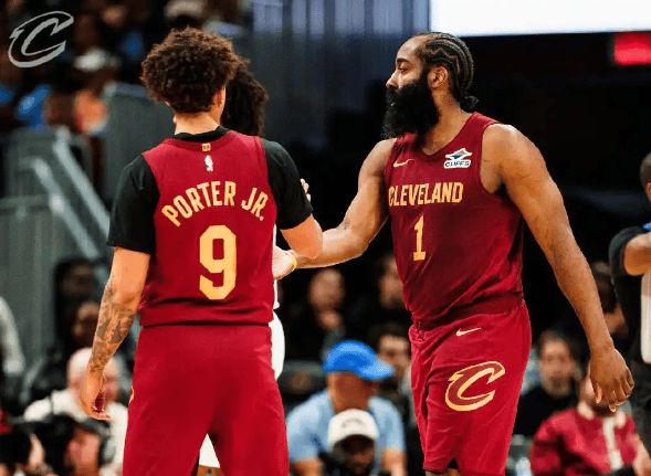 骑士主力休战险翻车，哈登28+7+米切尔38分，差点栽给摆烂队