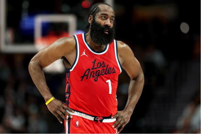 记者：哈登次年球员选项价值4230万美元，但仅1330万美元保障