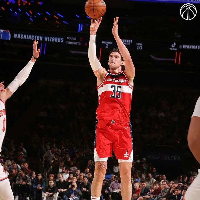 确定！单换祖巴茨的男人，退役一年再就业，生涯总薪资2843万美元