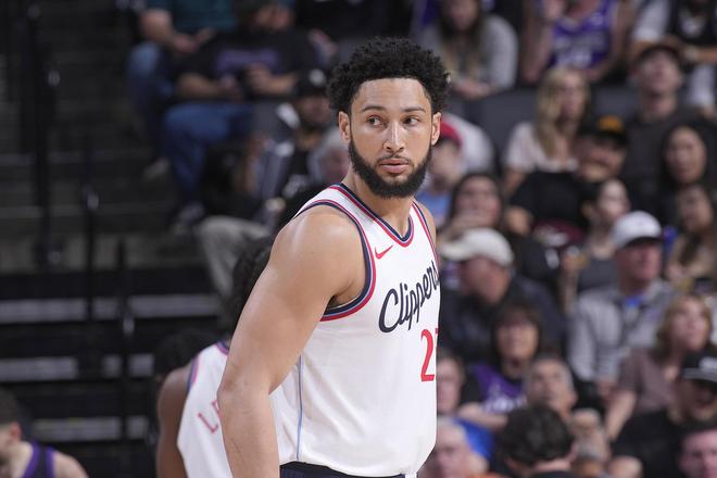 还会再见吗阿本？NBA官方祝本-西蒙斯29岁生日快乐