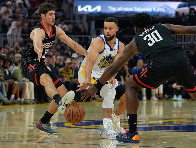 库里伤停65天复出29分丢绝杀！火箭力克勇士取6连胜 杜兰特31+8+8