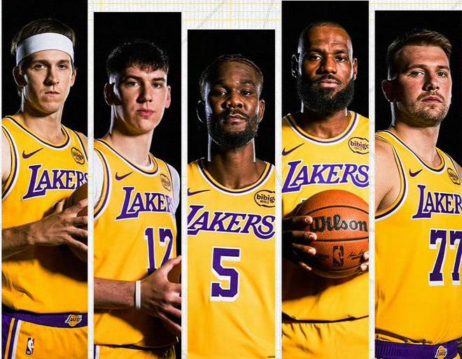 父子登台随便玩！湖人61-59篮网，看数据：他是头号功臣！