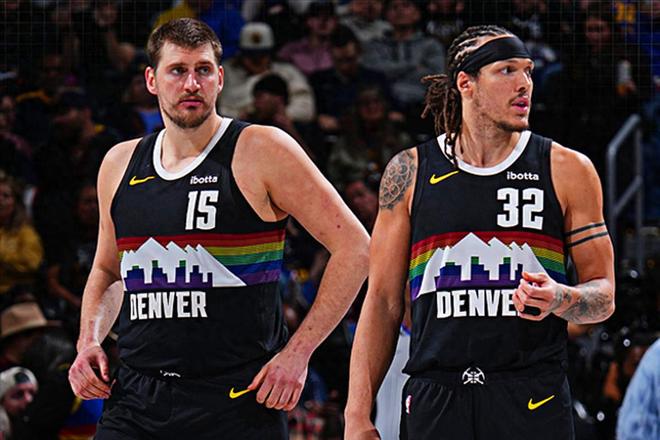 40分8板13助0失误，成NBA中锋首人！终结马刺11连胜剑指MVP+冠军