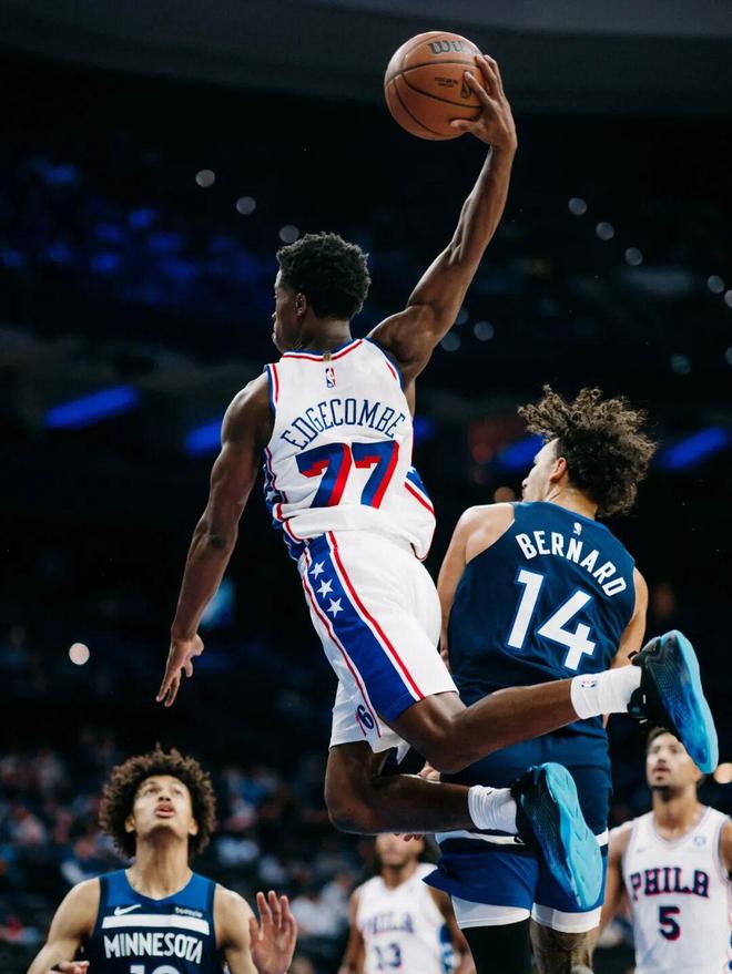 從2400人小島打進(jìn)NBA，他才真是“上喬下科”？