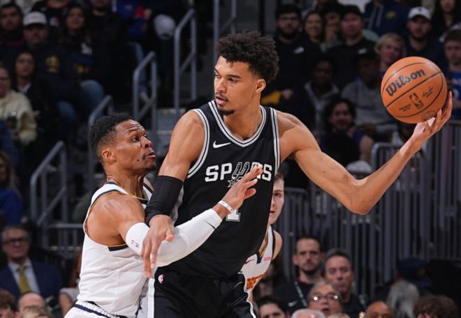 從4630萬頂薪，到330萬底薪，到底薪也無人問津！你離退役不遠(yuǎn)了