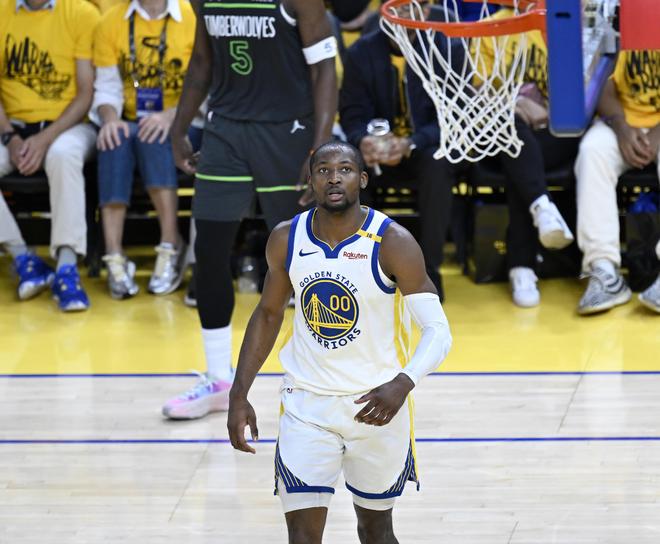 美记：拉科布等勇士高层希望库明加回归 但他明年2月可能被交易