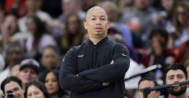 执教生涯400胜！泰伦-卢成为NBA现役教练第8人