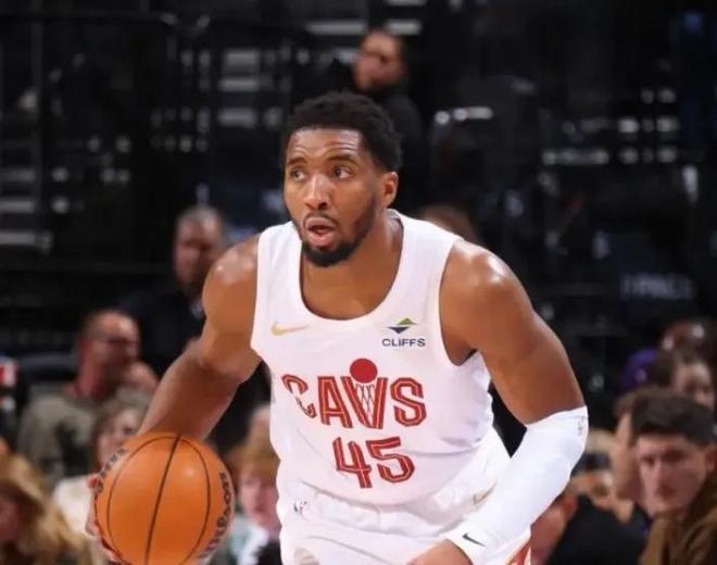 骑士体系搭建完毕！米切尔让权与哈登完美兼容，配角保持高效终结