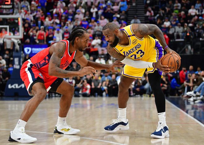 悄悄連簽5人，均是撿漏！NBA最強進攻三人組合，終于該散伙了