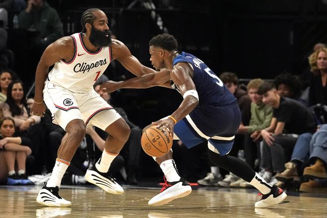 两人的球风相似吗？香波特：我称爱德华兹为右手版的哈登