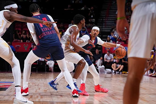 夏季联赛MVP级别球员！快船应该考虑签回这位高即战力侧翼新星？