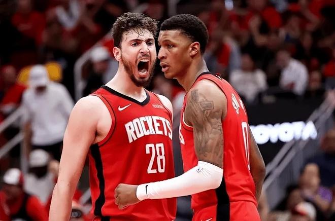 胜勇士发布会！乌度卡赞最后时刻与KD申京配合，总结防守端问题！