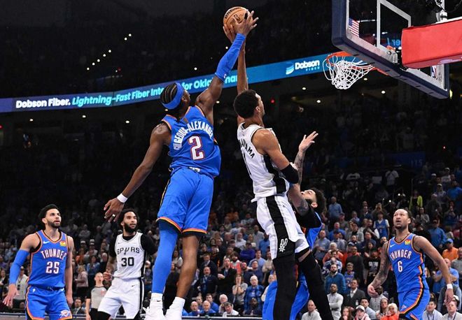 场均21分9板4帽，季后赛第一档超巨！NBA新门面，离冠军越来越近