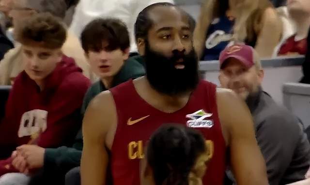 轰38+6+6！请把球给哈登，米切尔赛后明牌了，他还透露骑士战术