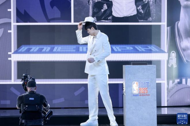 拉斯维加斯夏季联赛开战在即，杨瀚森12日迎NBA生涯首考