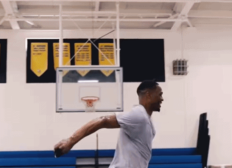 新賽季去哪？威少更新社媒分享訓(xùn)練動態(tài)，期間展示大風(fēng)車扣籃