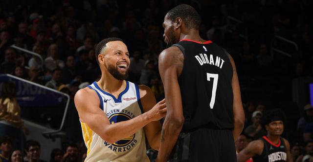 杜兰特31+8+8库里复出29分 火箭1分险胜勇士