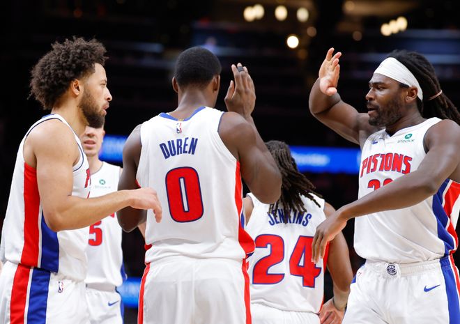 8胜2负，到底谁是软柿子？骑士布局或失策，哈登这次冲冠又难了