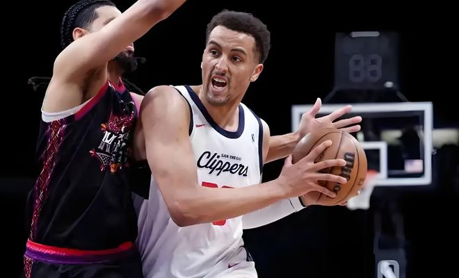 3年换5队，昔日状元大热门，现在场均2+1，才23岁就快退出NBA？