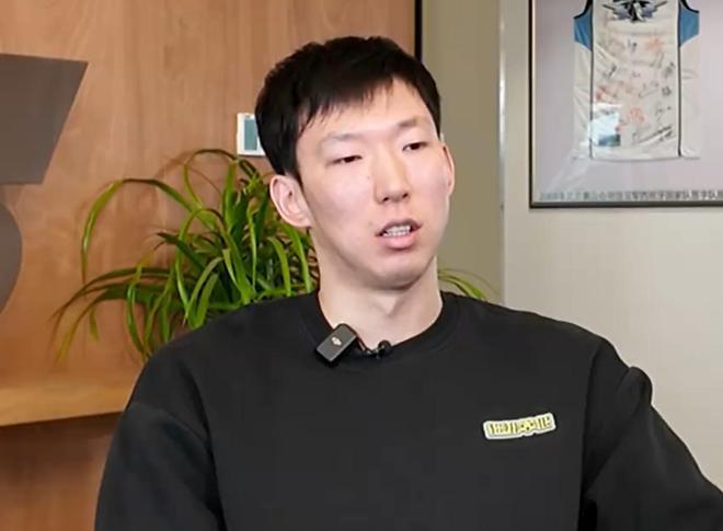 周琦：這個賽季對我來講是比較滿意的，整個過程是向上走的趨勢