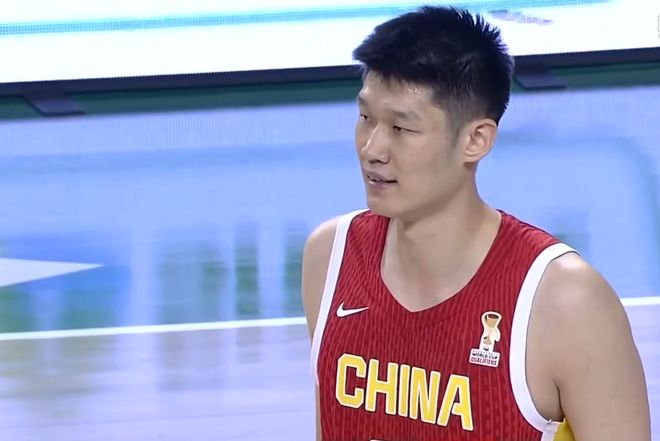 输给韩国队14分！最多落后32分，CBA名记：理解不了，难受