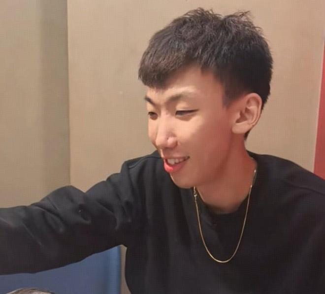 廖四宁？网友撞脸北控球员廖三宁，引来本尊现身回复