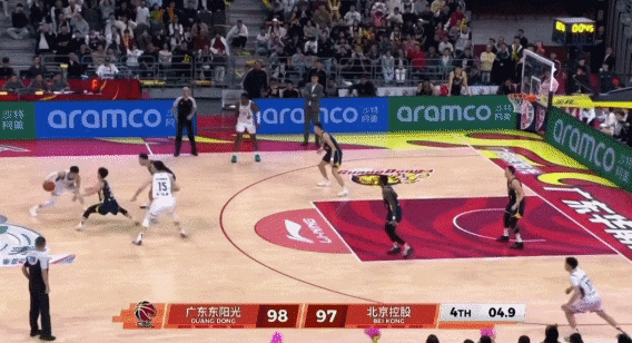 广东再被绝杀第二天！杜锋做重大决定，真错怪徐杰，输球原因曝光