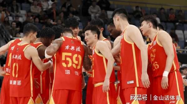 不像话！央视直播，刘维伟却“下架”4大主力，网友:体育精神呢？