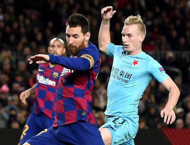 凌晨4点巴萨亮相欧冠：亚马尔停赛 莱万冲击20球 首发曝光