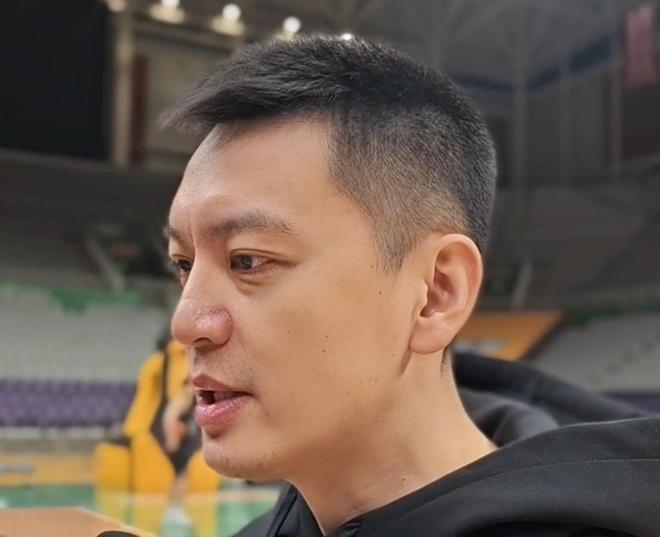 杨鸣：辽宁缺少其他球队那样的超级外援；打山东是一场艰苦战