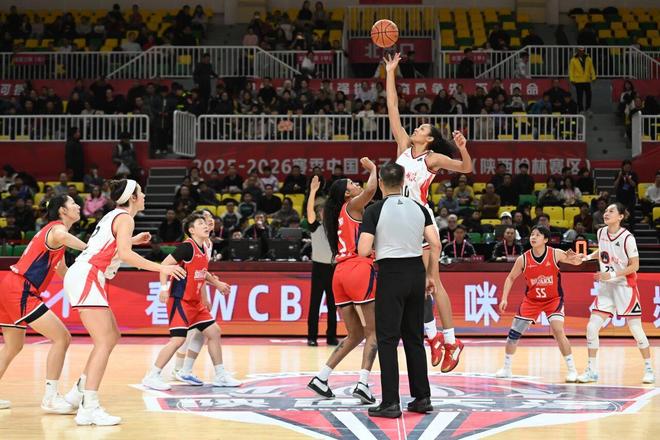 客场大胜陕西女篮，武汉盛帆女篮提前三轮锁定WCBA八强