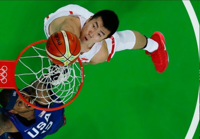 重返国家队？轰21+15蹂躏范子铭，球迷：看罚球就知道基本功扎实