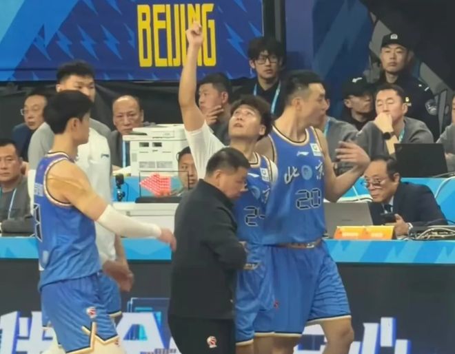 赵睿或许会被CBA公司追加处罚！