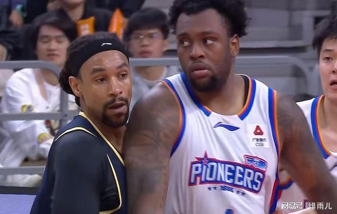 朱芳雨赌错了！广东后场“新力量”被狠狠压制，险些坑惨杜锋！