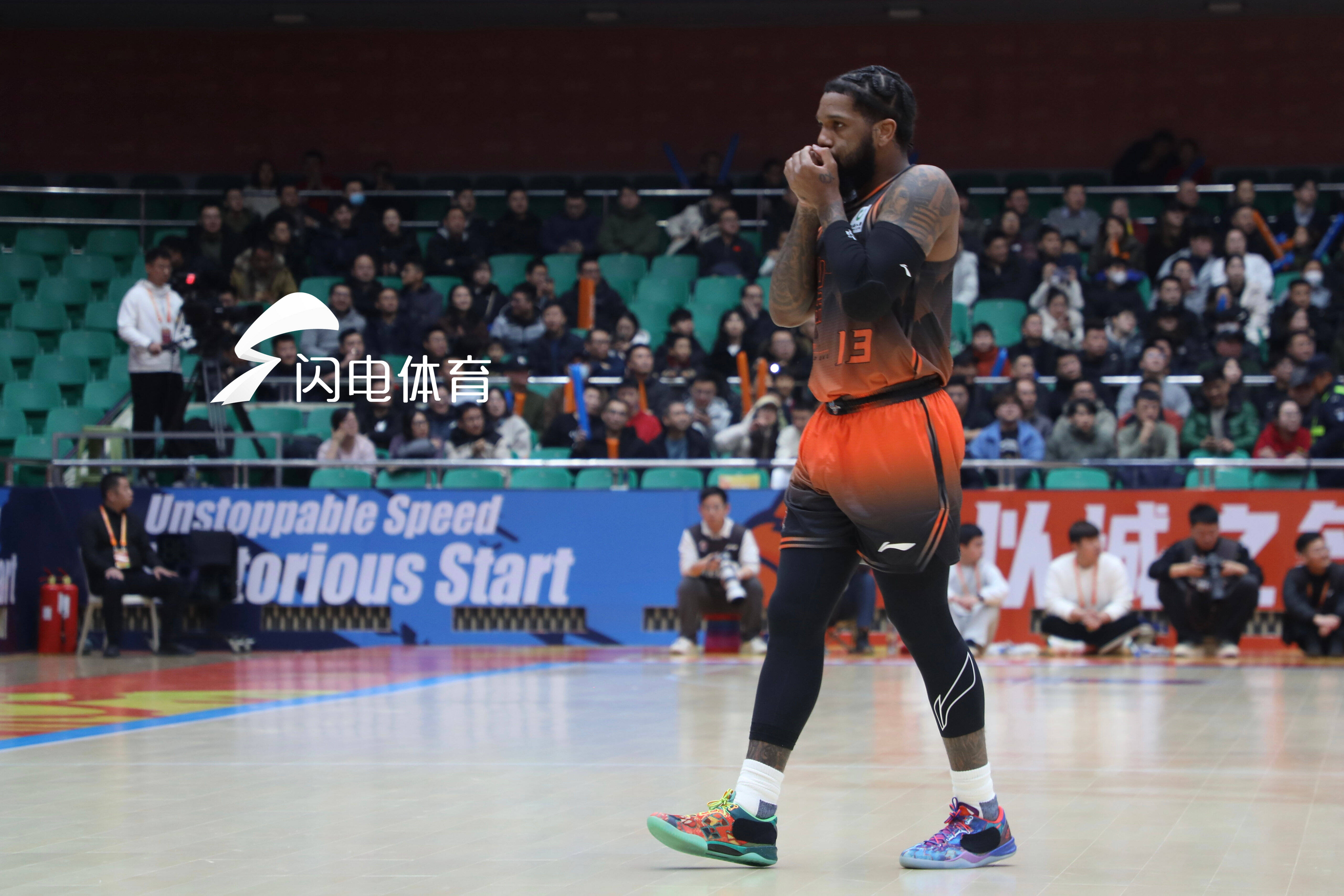 山东高速男篮99-75战胜宁波，取得4连胜