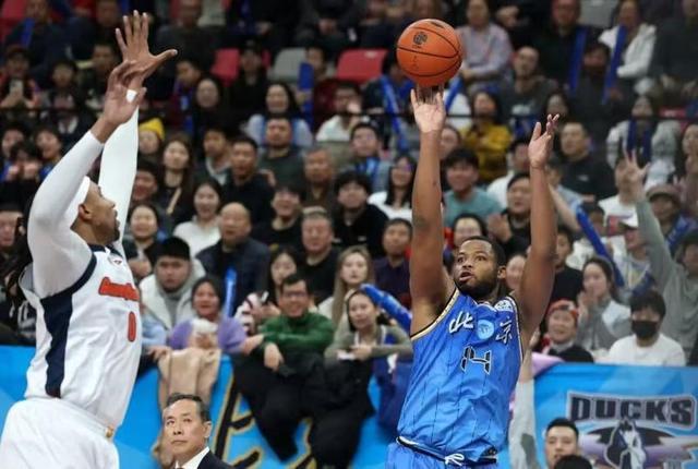 CBA｜北汽男客战天津，赵睿、斯佩尔曼复出