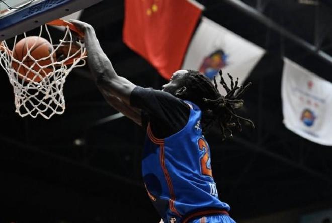 媒体人：四川两位外援因球队没有按时支付工资拒绝出战比赛