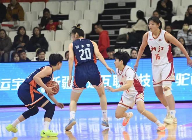 【WCBA联赛】第二十一轮｜浙江稠州银行70-104不敌新疆天山
