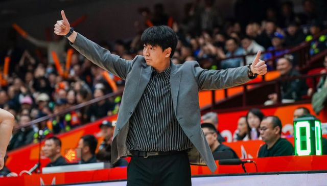 山东男篮拒绝爆冷！全力击败天津，克里斯爆发，央视直播