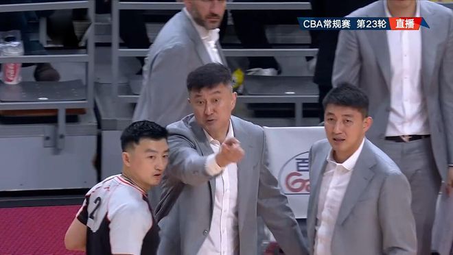 狂揽28分13篮板！1人打疼广东男篮，CBA冠军预演：杜锋苍白的怒吼