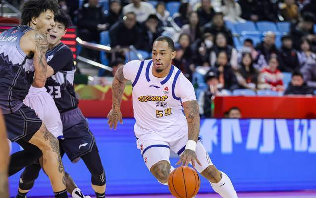 22投狂砍48分11助！超级外援向全联盟正式摊牌，王博争冠再添法宝