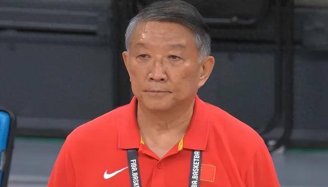 中国女篮95-39狂胜56分，宫鲁鸣定世界杯目标，双内线归队有眉目