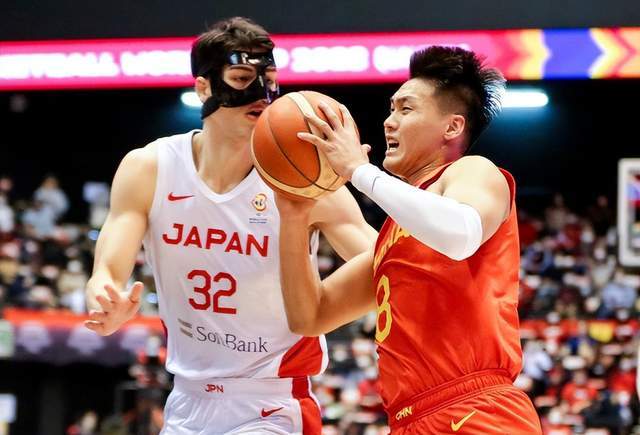 中国男篮决战日本男篮万众瞩目！郭士强押宝四大射手，CCTV5直播