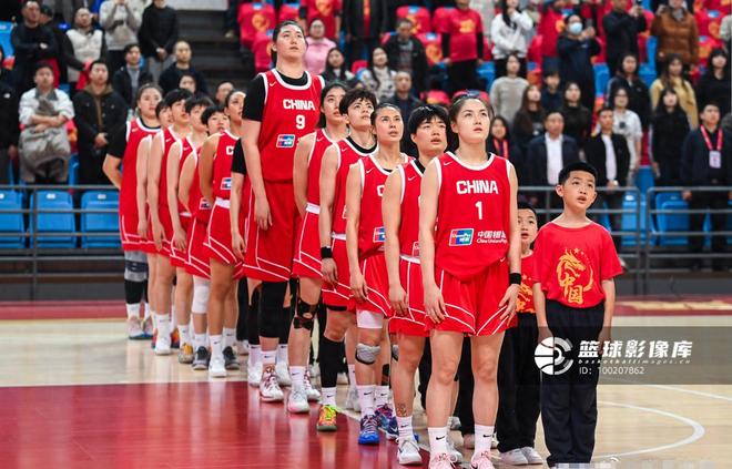 辜負宮魯鳴！2戰(zhàn)6中0+空籃不中，沒防守沒籃子，球迷：趕緊淘汰掉