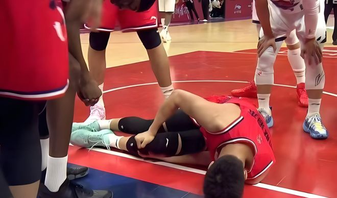 暖心！廣州隊將承擔郭艾倫全部治療費用，兩年頂薪只打了19場比賽