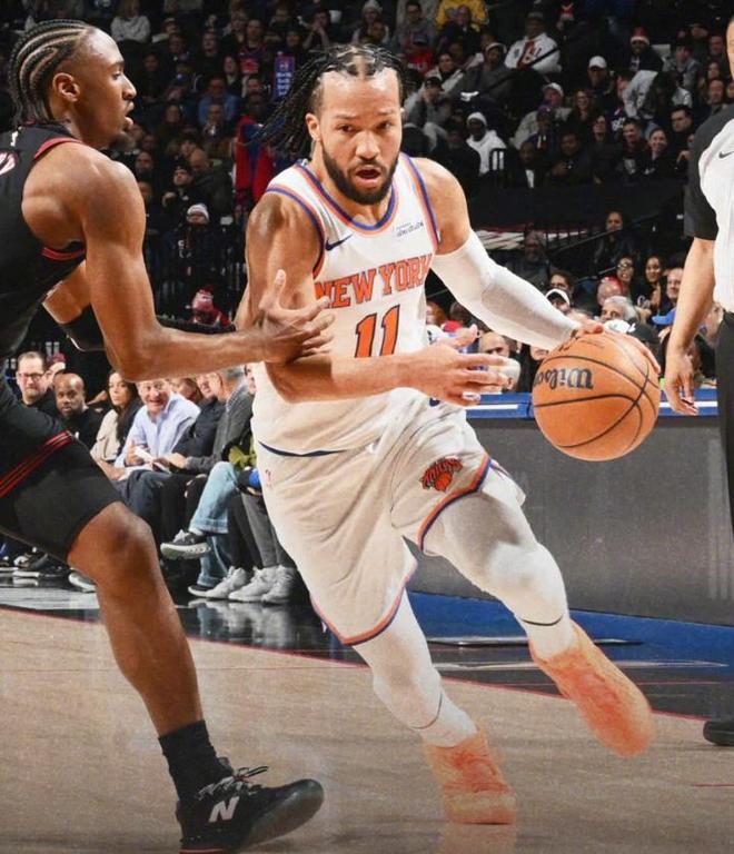 仇人见面分外眼红，大帝38分打爆唐斯，布伦森31+5+6率队复仇76人