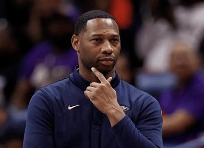 NBA下课首人！鹈鹕解雇主帅威利-格林 新赛季2胜10负西部垫底