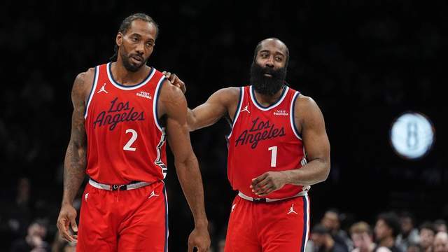 布克复出？快船客场战太阳压力大，博格丹回归助哈登，狄龙锁小卡