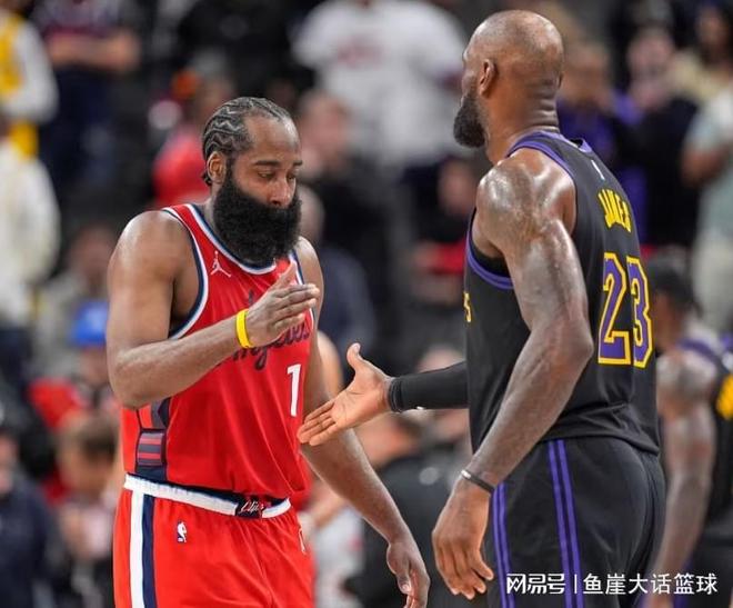 伦纳德看清现实，祖巴茨没辜负哈登！雷迪克警醒东契奇，老詹摊牌